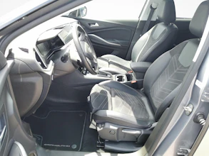 https://vehicle.imgix.net/3914574/12fdddef-09e4-46c3-9098-bcd8d1498af3.jpg