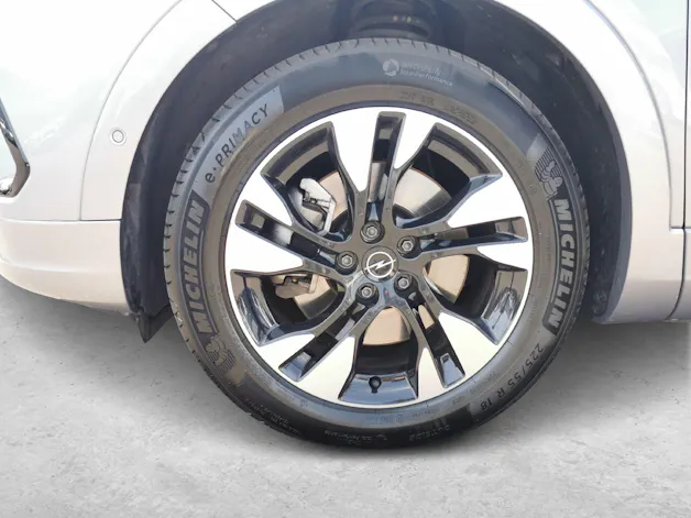 Opel Grandland 1.6 T PHEV Elegance