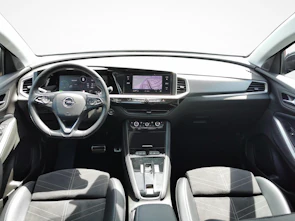 Fahrzeugbild OPEL Grandland 1.6 T PHEV Elegance