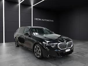 BMW 520d xDrive Touring/Attraktiven Leasingzinssatz ab 1,9 % bei Abschluss einer BMW Fahrzeugversicherung.