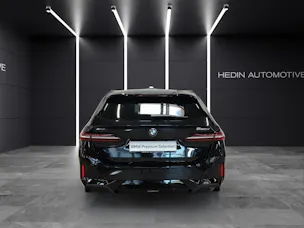BMW 520d xDrive Touring/Attraktiven Leasingzinssatz ab 1,9 % bei Abschluss einer BMW Fahrzeugversicherung.