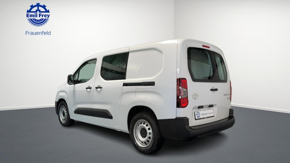 TOYOTA PROACE CITY Van L2 52KWh Active 2