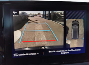 https://vehicle.imgix.net/3914594/ae550427-d7c5-431d-9dff-d81e51efd43c.jpg
