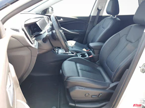 https://vehicle.imgix.net/3914610/1e0de995-5bb0-4f6c-9f6a-723a3dc9ac14.jpg