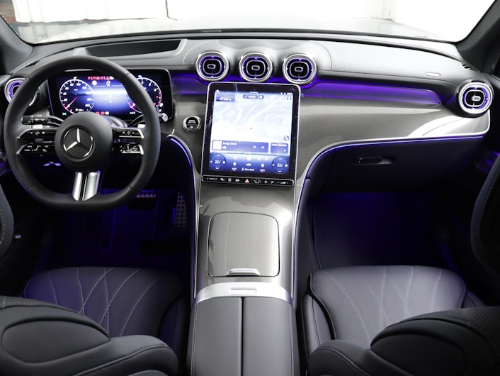 Vehicle image MERCEDES-BENZ GLC 200