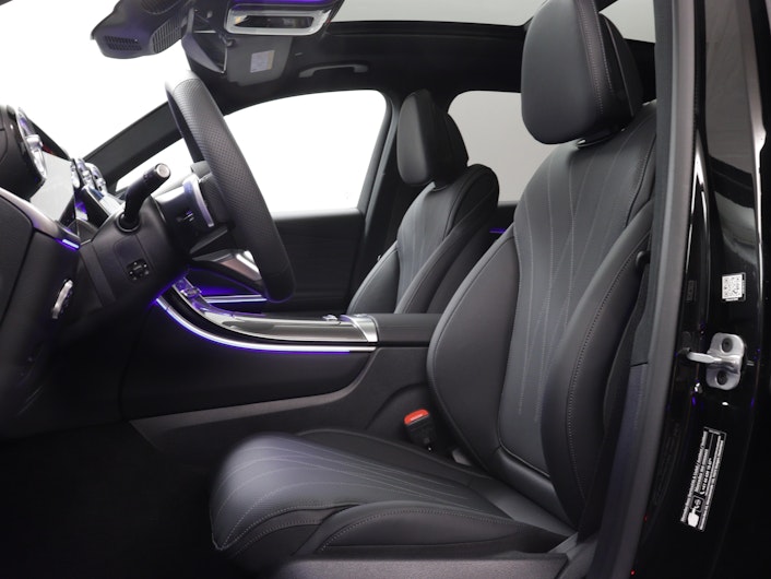 Vehicle image MERCEDES-BENZ GLC 200