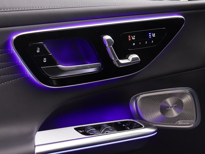 Vehicle image MERCEDES-BENZ GLC 200