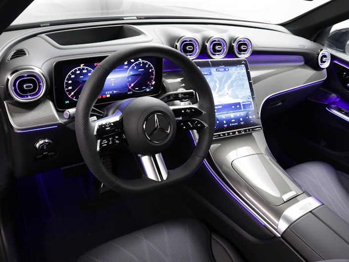 Vehicle image MERCEDES-BENZ GLC 200