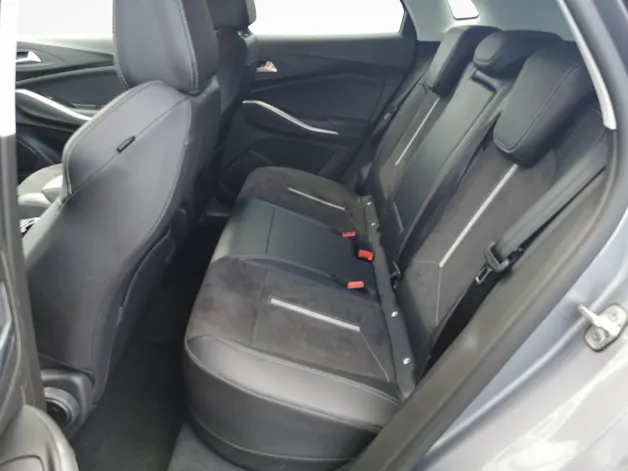 Opel Grandland 1.6 T PHEV GSE