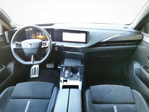 Opel Astra Sports Tourer 1.6 T PHEV 225 GSe