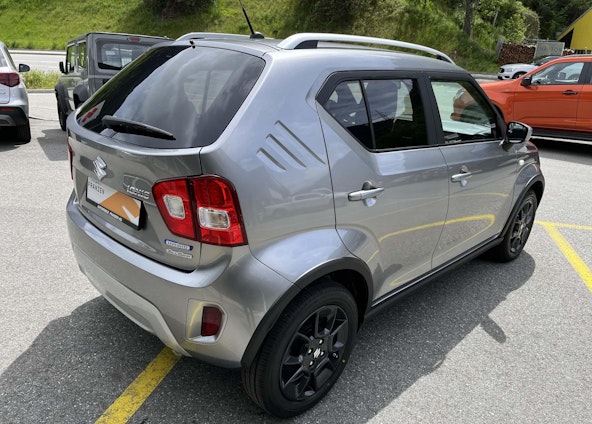 Vehicle image 3 Vehicle image 3