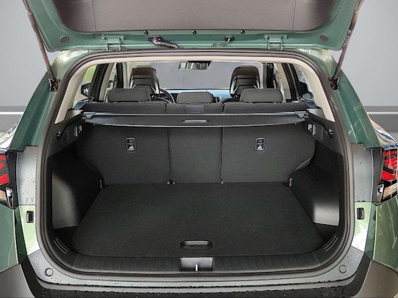 Vehicle image 10 Vehicle image 10