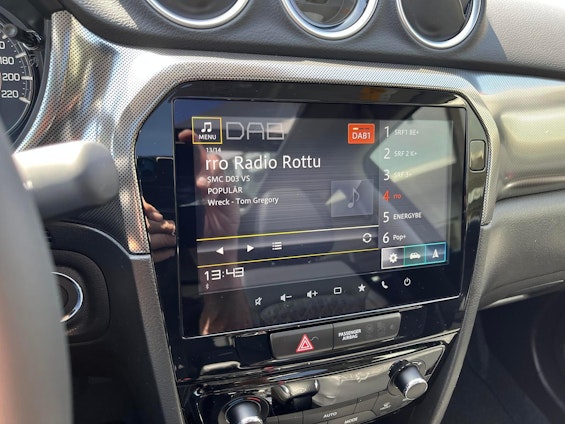 Vehicle image 13