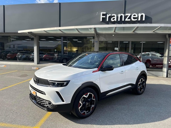 First vehicle image