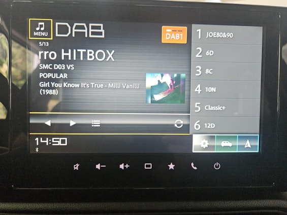 Vehicle image 9 Vehicle image 9