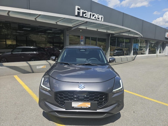 First vehicle image First vehicle image