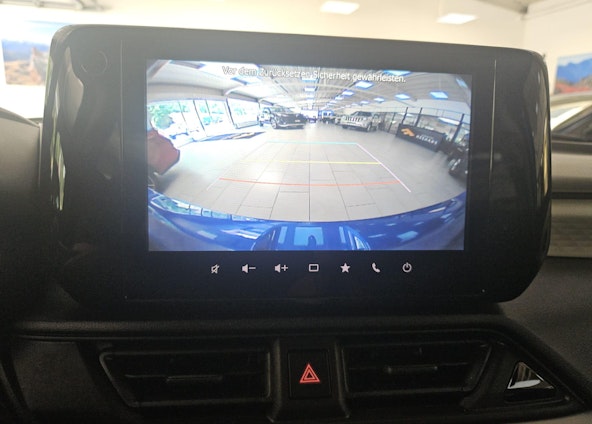 Vehicle image 8 Vehicle image 8