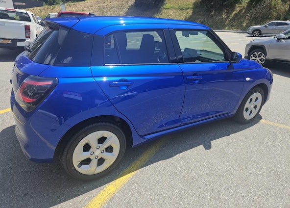 Vehicle image 2 Vehicle image 2