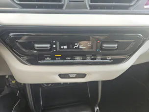 Suzuki Swift 1.2 Compact+ Hybrid