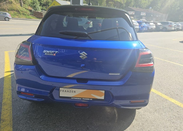 Vehicle image 3 Vehicle image 3