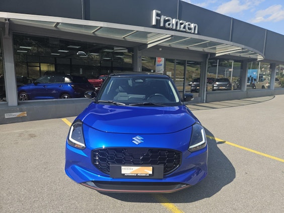 First vehicle image