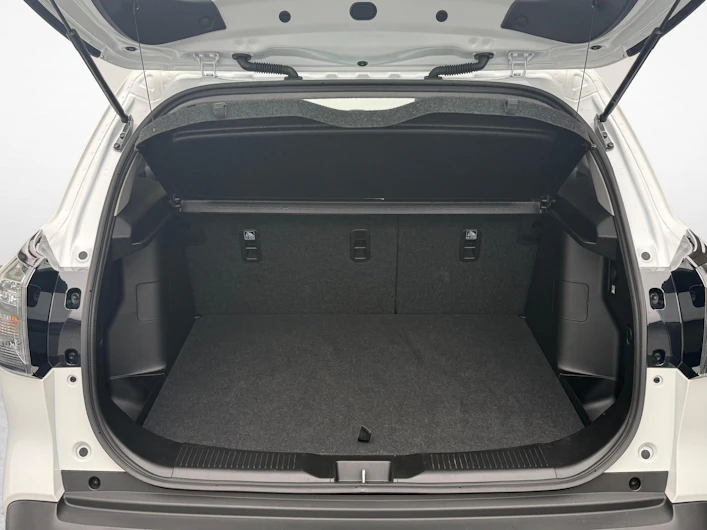 Fahrzeugbild SUZUKI S-CROSS