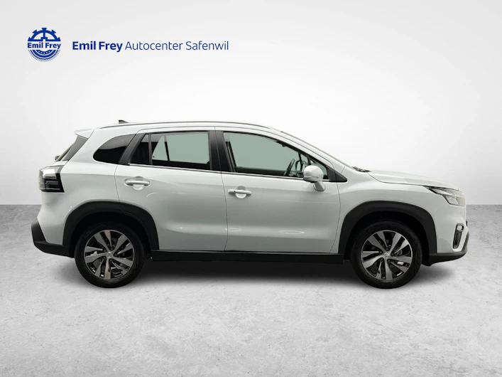Fahrzeugbild SUZUKI S-CROSS