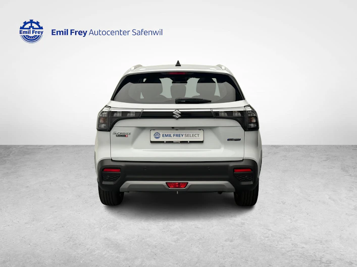 Fahrzeugbild SUZUKI S-CROSS