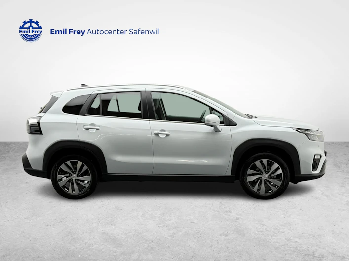 Fahrzeugbild SUZUKI S-CROSS