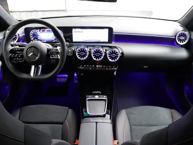 Mercedes-Benz A 180 Night Star AMG Line