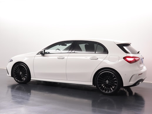 MERCEDES-BENZ A 180 Night Star AMG Line 3