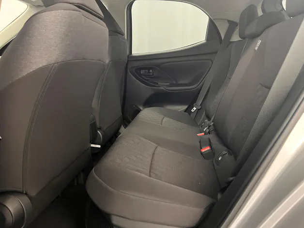 Toyota Yaris 1.5 VVT-i HSD Trend