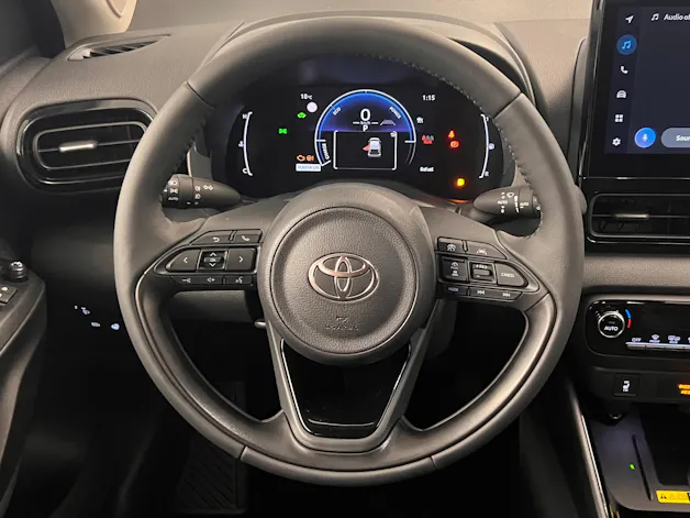 Toyota Yaris 1.5 VVT-i HSD Trend