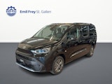 First vehicle image