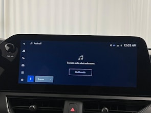 Vehicle image LEXUS UX 300h Excellence