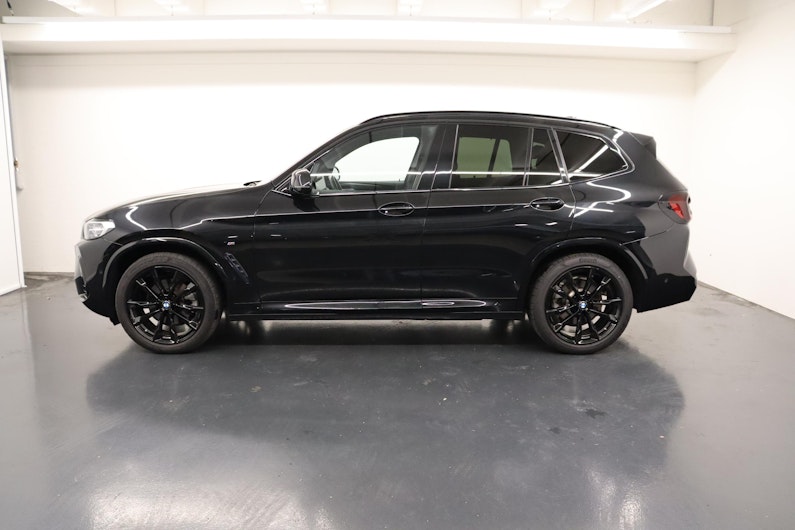 Vehicle image BMW X3