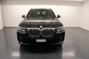 Vehicle image BMW X3 20d xDrive paddles