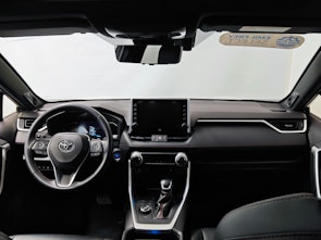 Vehicle image TOYOTA RAV4 2.5 Plug-In-Hybrid Platinum
