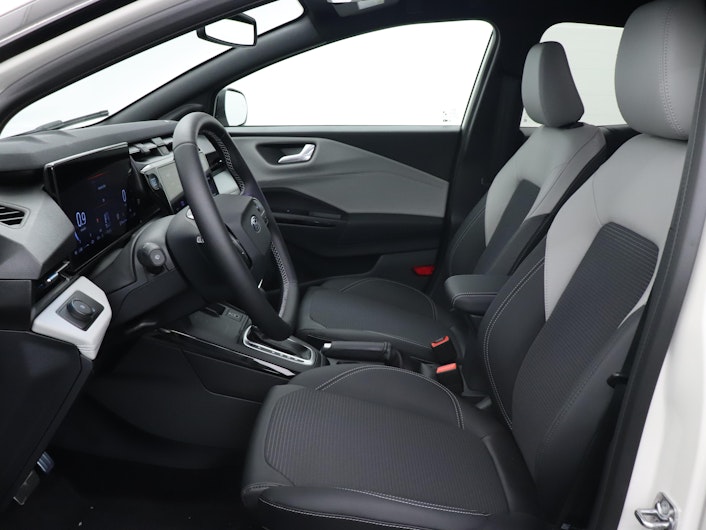 Vehicle image FORD PUMA