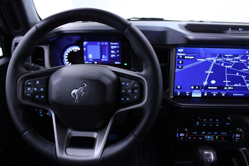 Vehicle image FORD BRONCO