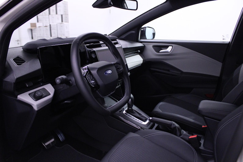 Vehicle image FORD PUMA