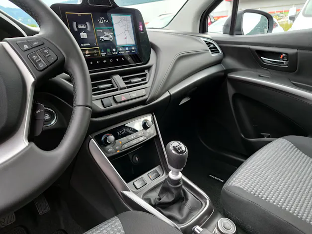 Suzuki S-Cross 1.4 T Compact+ Hybrid 4x4