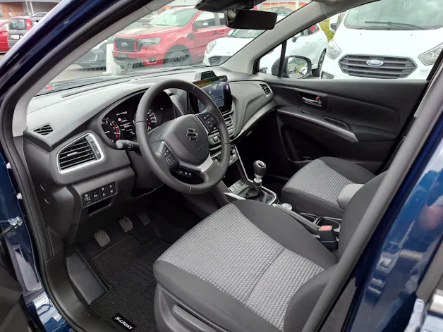 Suzuki S-Cross 1.4 T Compact+ Hybrid 4x4