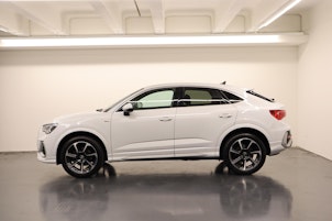 Vehicle image AUDI Q3 Sportback 1.5 35 TFSI S line S-Tronic