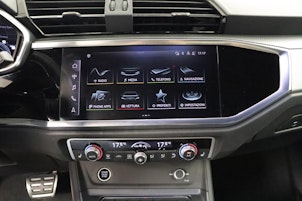 Vehicle image AUDI Q3 Sportback 1.5 35 TFSI S line S-Tronic