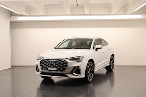Vehicle image AUDI Q3 Sportback 1.5 35 TFSI S line S-Tronic