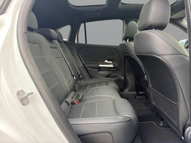Mercedes-Benz EQA 300 4MATIC