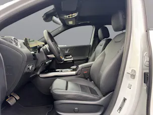 Mercedes-Benz EQA 300 4MATIC