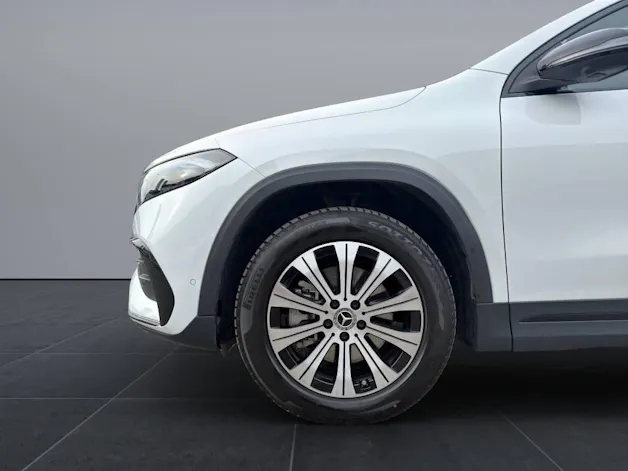 Mercedes-Benz EQA 300 4MATIC