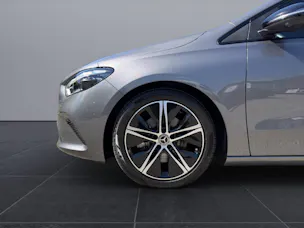 Mercedes-Benz B 220 Progressive 4matic
